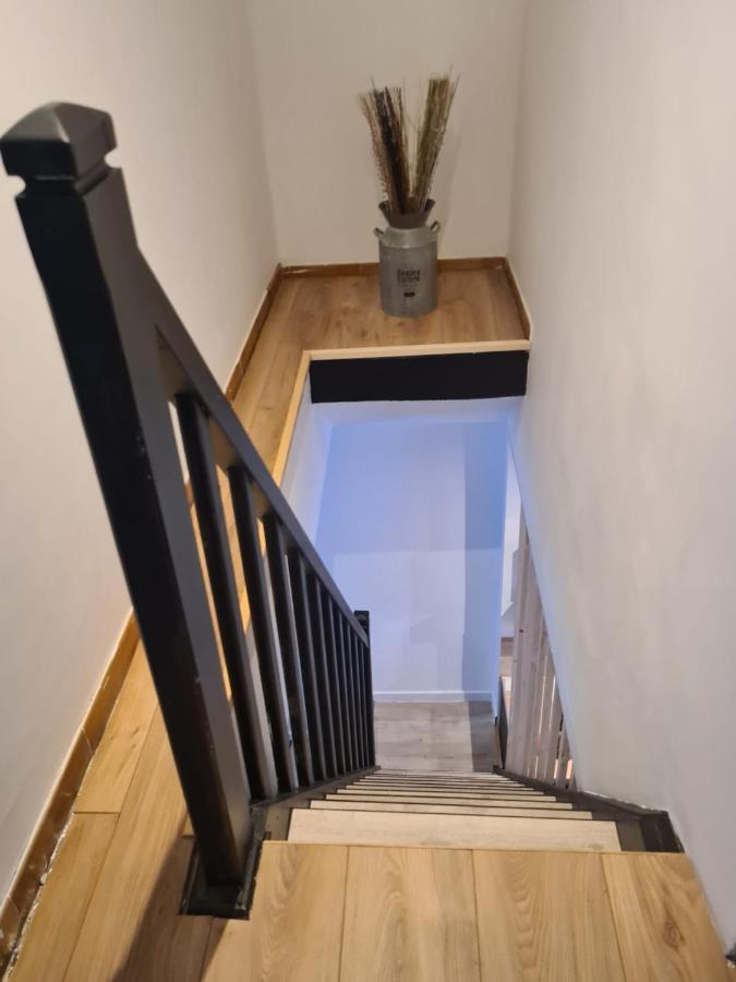 Magnifique Appartement Avec Terrasse Besseges Exteriér fotografie